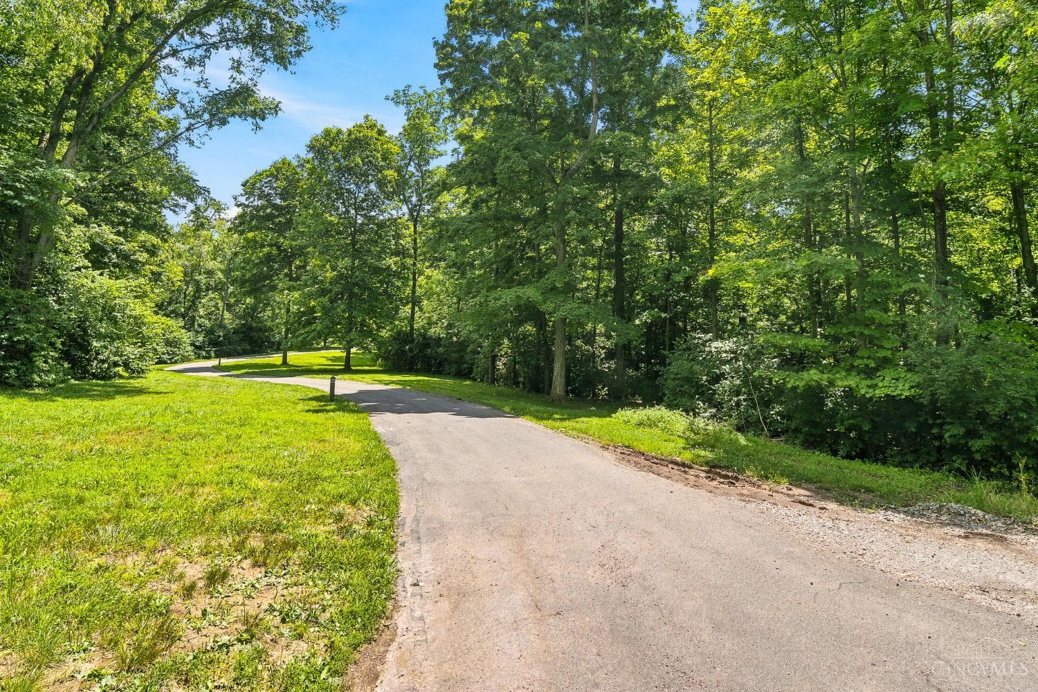 566 Locust Run Road, Pierce Twp