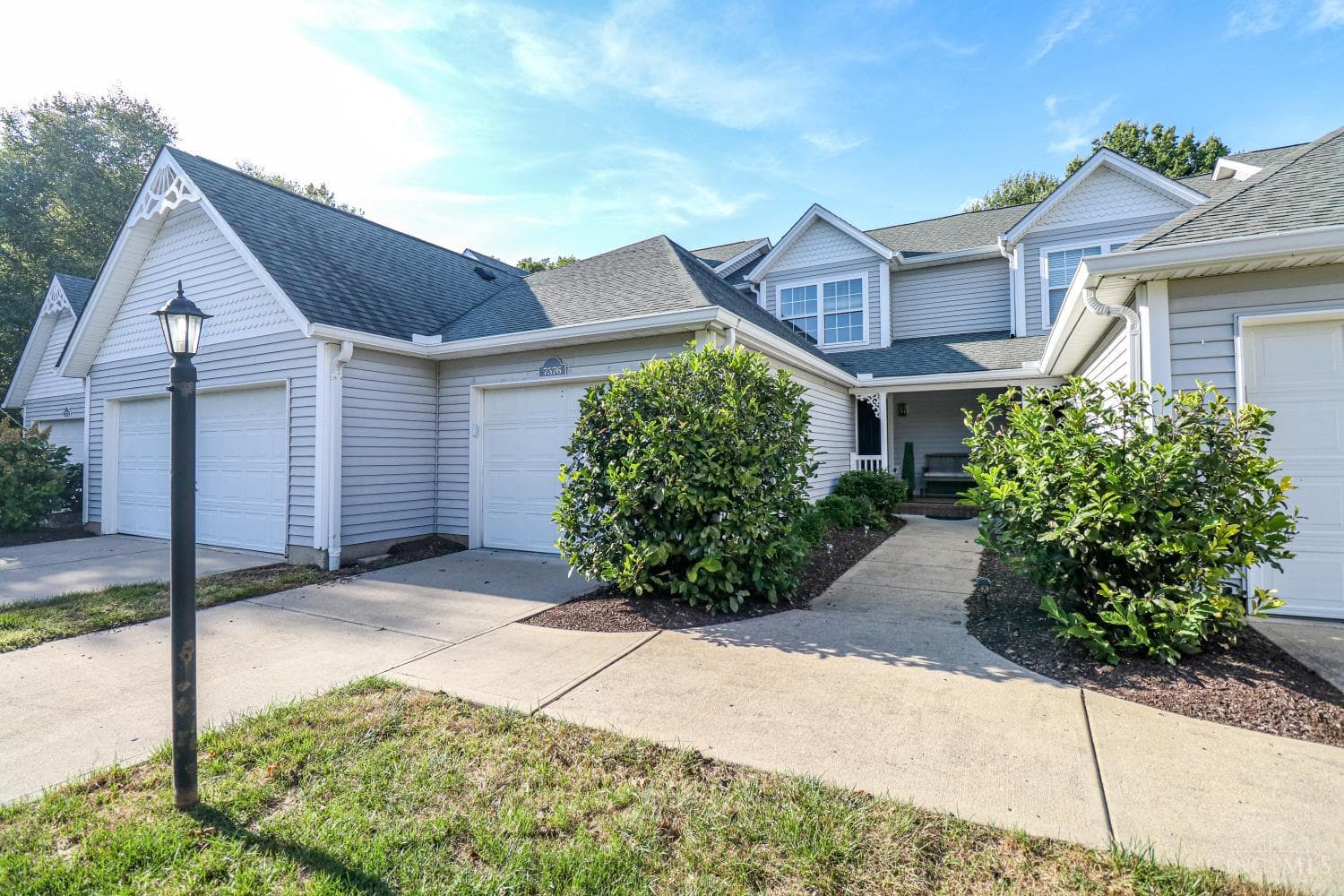 7576 Lake Pointe, Hamilton Twp