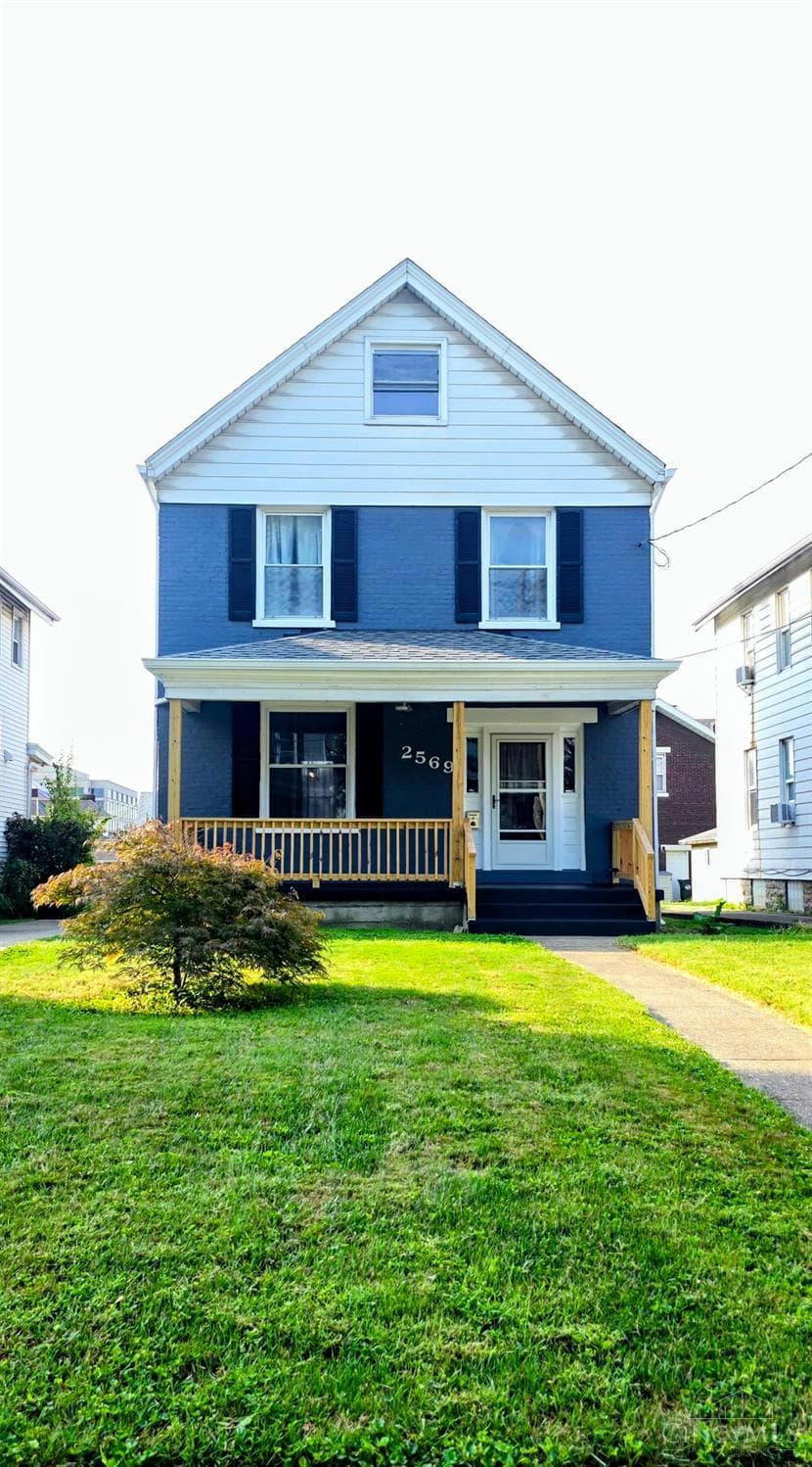 2569 Marsh Avenue, Norwood